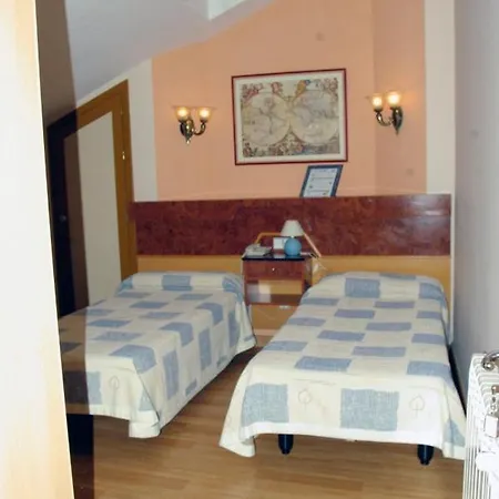 Castilla 2* Antequera